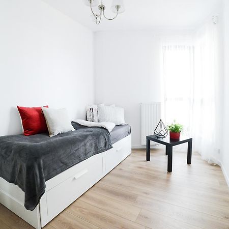Cosy Apartment In Warszawa Exteriör bild